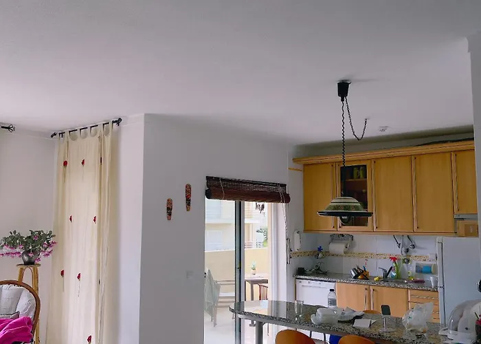 Alvor, Marachique, 2 Bedroom, 2 Bathroom With Swimming Pools * ألفور