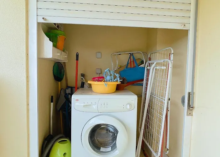 Alvor, Marachique, 2 Bedroom, 2 Bathroom With Swimming Pools شقة