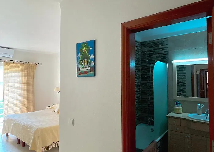 Alvor, Marachique, 2 Bedroom, 2 Bathroom With Swimming Pools