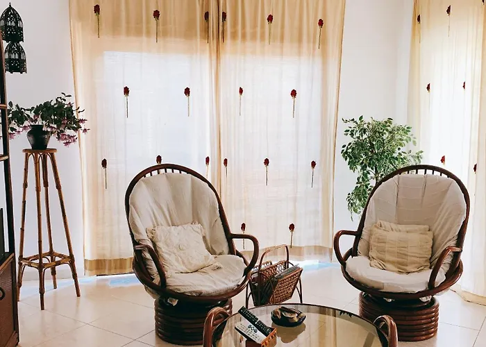 شقة Alvor, Marachique, 2 Bedroom, 2 Bathroom With Swimming Pools