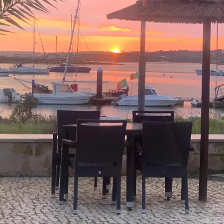 Alvor, Marachique, 2 Bedroom, 2 Bathroom With Swimming Pools Алвор