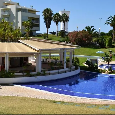 Alvor, Marachique, 2 Bedroom, 2 Bathroom With Swimming Pools Appartement Alvor